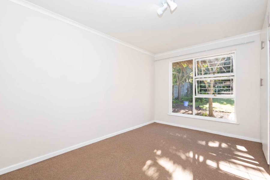 To Let 3 Bedroom Property for Rent in Kenridge Western Cape